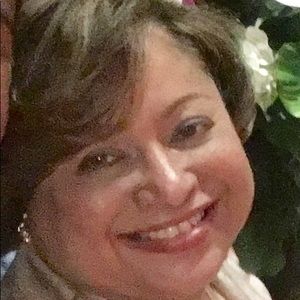 Meet your Posher, Christine